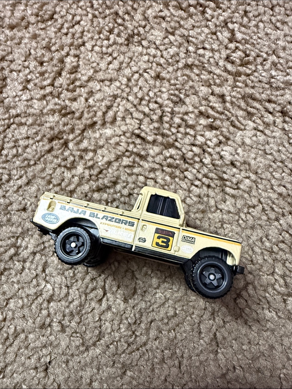 Land Rover Baja Blazers Yellow Die-Cast Kids Toy Pickup Truck